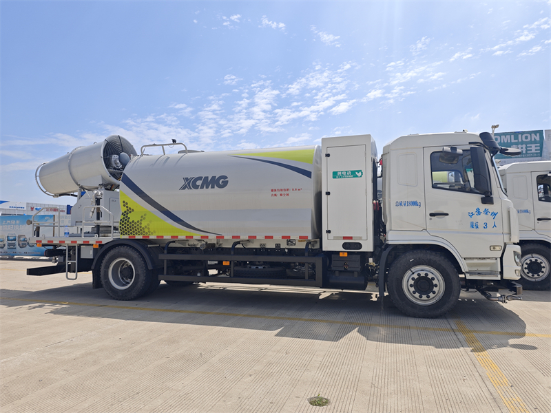 全新6臺(tái)純電動(dòng)100米抑塵車(chē)簽約成功，發(fā)車(chē)......